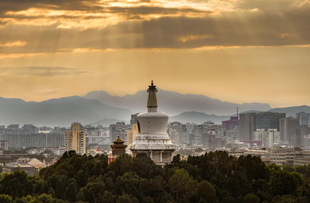 East Sacred Hotel ᴸᴱo---Foreign Accept---Tourism Service English-Speaking 丨 Near Tiananmen Forbidden City丨very Close To Metro Zhangzizhong And Beixinqiao 丨european Foot Ball English丨free Advance Tickets And Laundry Drying Service Coffee Snacks Pekin Zewnętrze zdjęcie