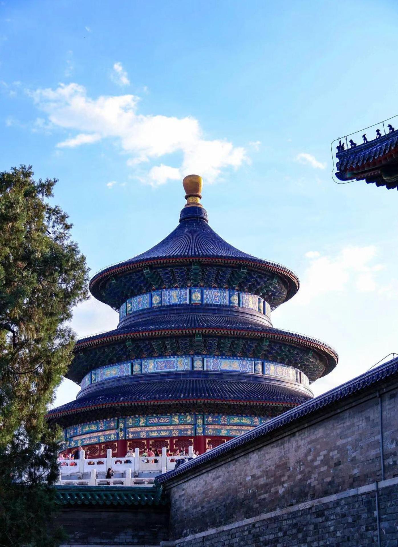 East Sacred Hotel ᴸᴱo---Foreign Accept---Tourism Service English-Speaking 丨 Near Tiananmen Forbidden City丨very Close To Metro Zhangzizhong And Beixinqiao 丨european Foot Ball English丨free Advance Tickets And Laundry Drying Service Coffee Snacks Pekin Zewnętrze zdjęcie